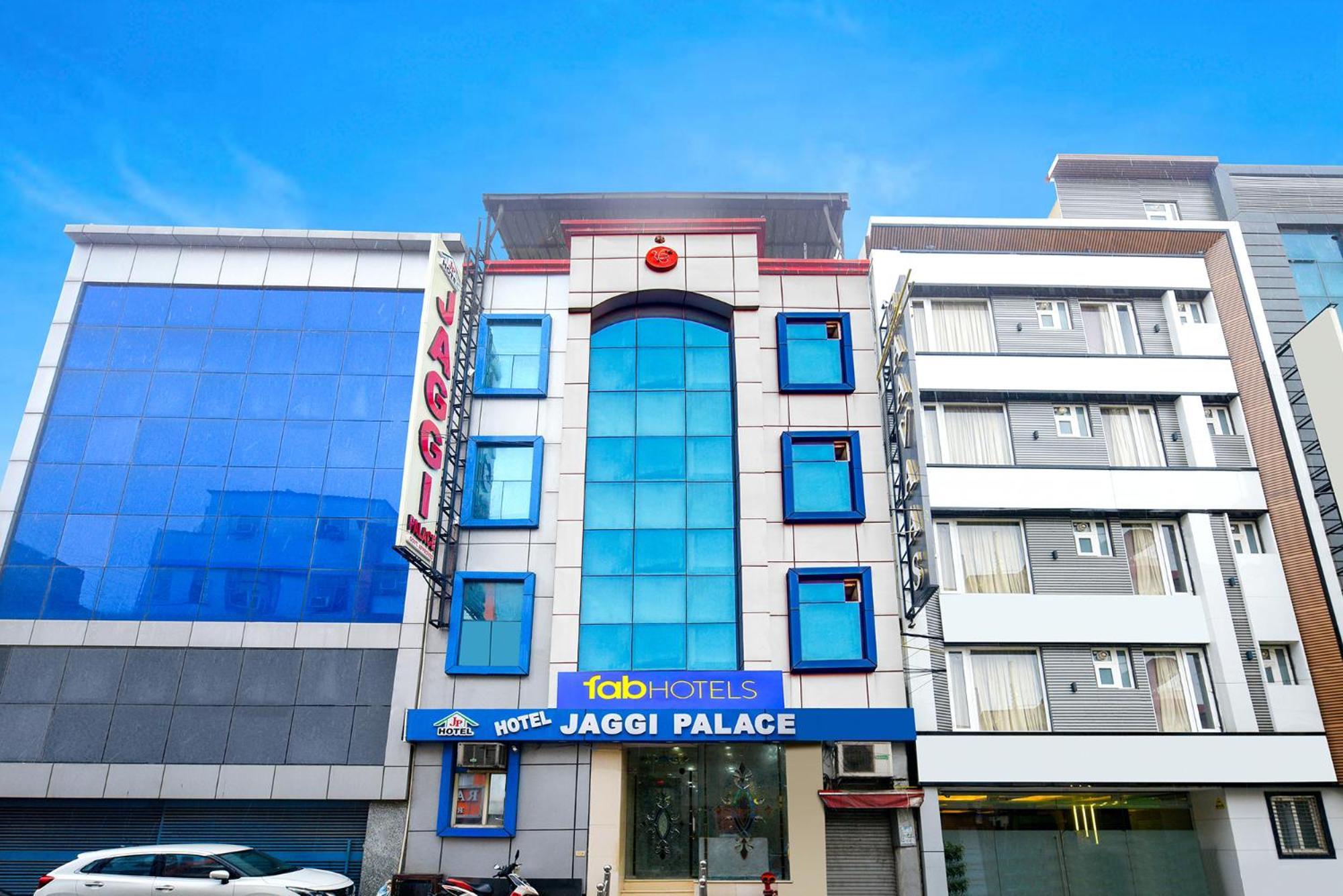 Fabhotel Jaggi Palace Karol Bagh Deli Exterior foto